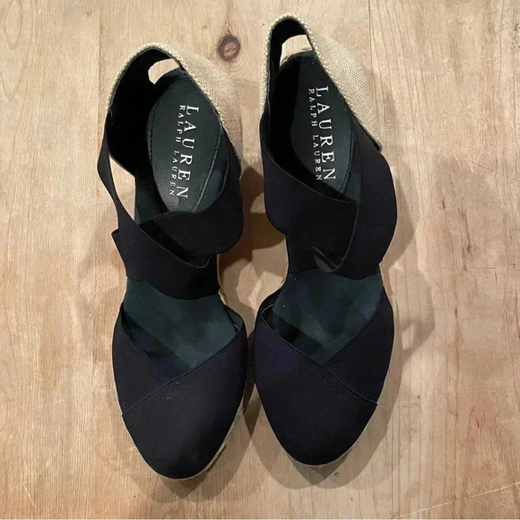 Lauren Ralph Lauren Shoes - Lauren Ralph Lauren Vintage Woven Navy/Cream Espadrille 3” wedge size 9
